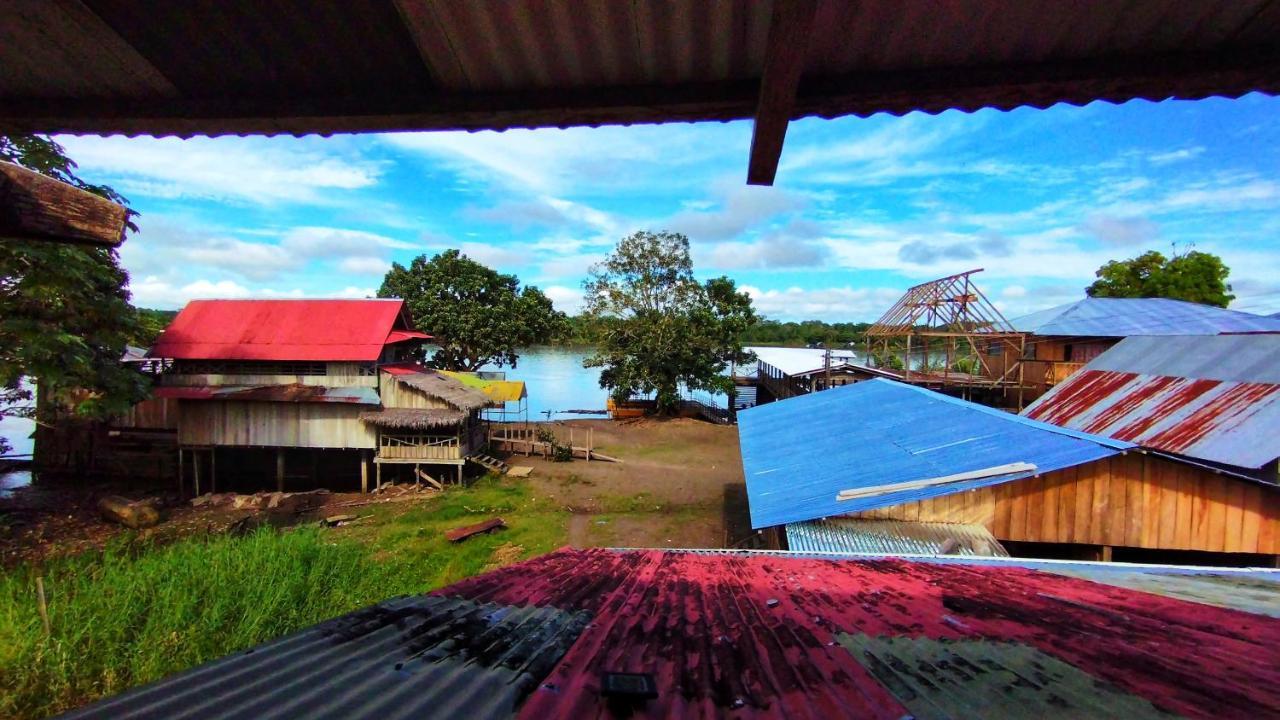 Hospedaje Y Tours Reina Arriera Amazonas Colombia Macedonia Eksteriør billede