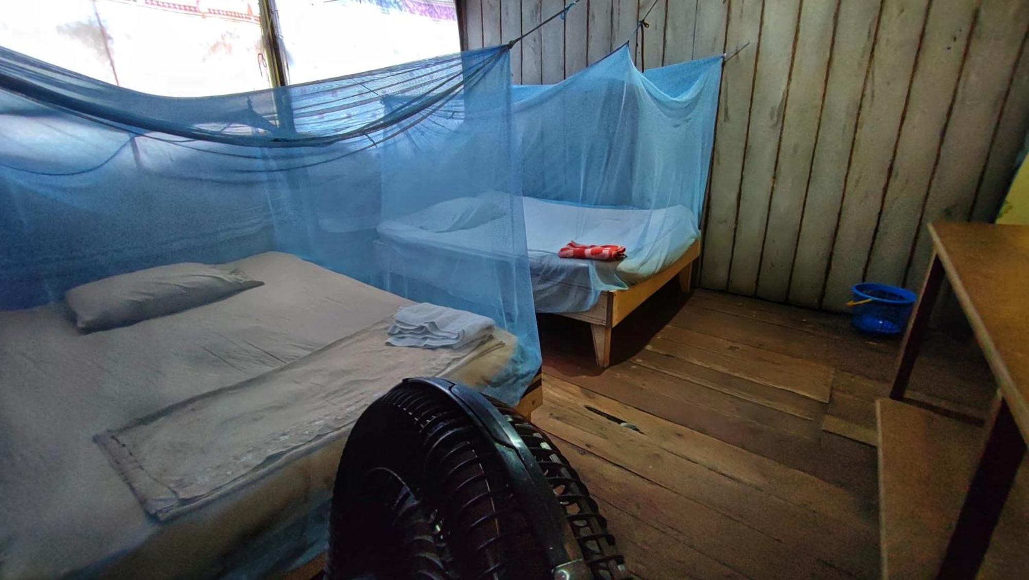 Hospedaje Y Tours Reina Arriera Amazonas Colombia Macedonia Eksteriør billede