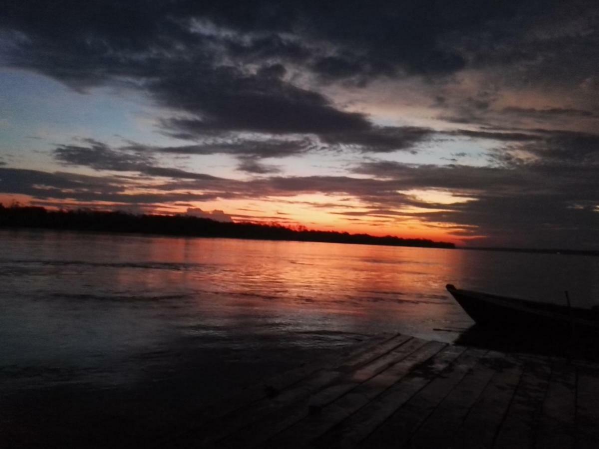 Hospedaje Y Tours Reina Arriera Amazonas Colombia Macedonia Eksteriør billede
